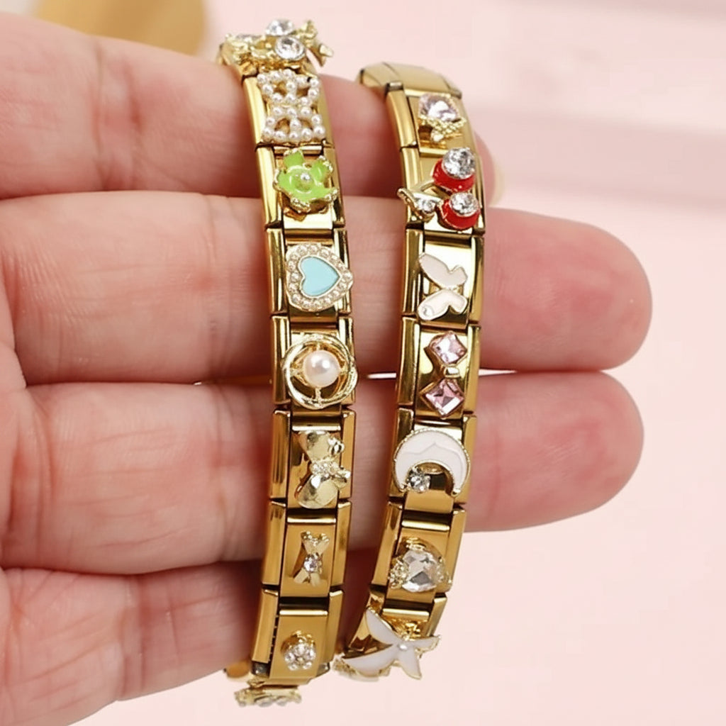 Little Links in Gold