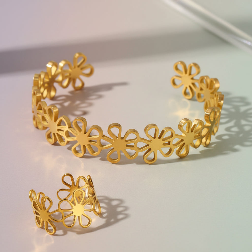 Hollow Flowers Ring and Bandle Set